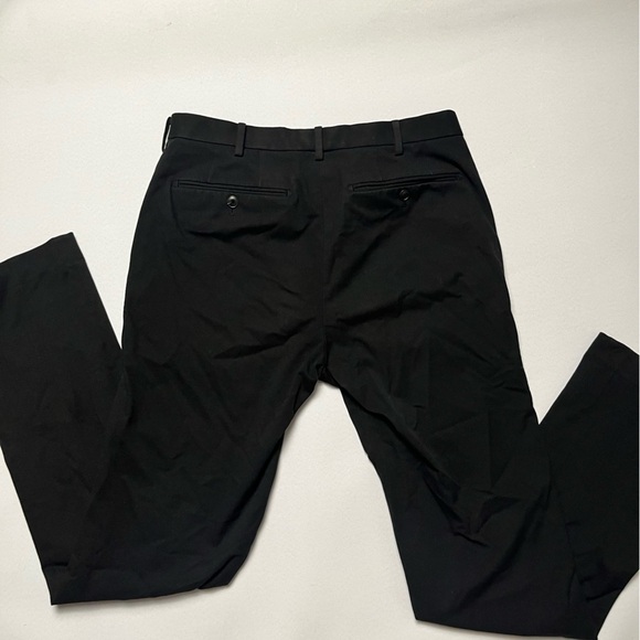 Mens Uniqlo Heattech black pants - 31 x 34 - Picture 3 of 6